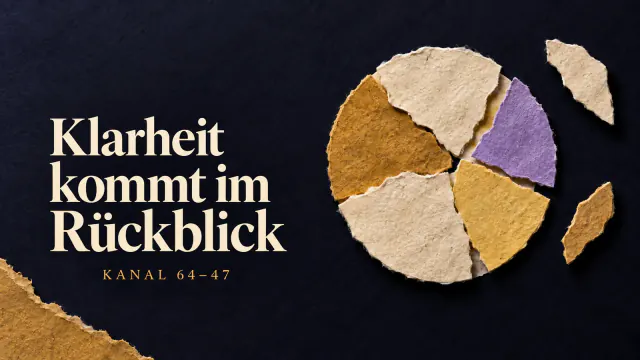 Papiercollage aus cremefarbenen, ockerfarbenen und violetten Fragmenten, die sich zu einem Kreis fügen. Bildtext: Klarheit kommt im Rückblick.